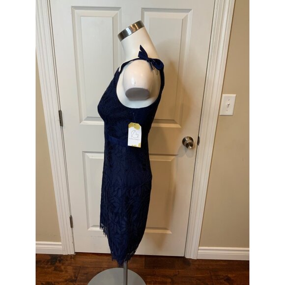 Lilly Pulitzer Kayleigh True Navy Blue Shift Dress Fern Gallery Lace,  Size 0 - Picture 3 of 5